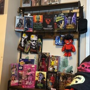 M - TOYS - RANDOM PULL